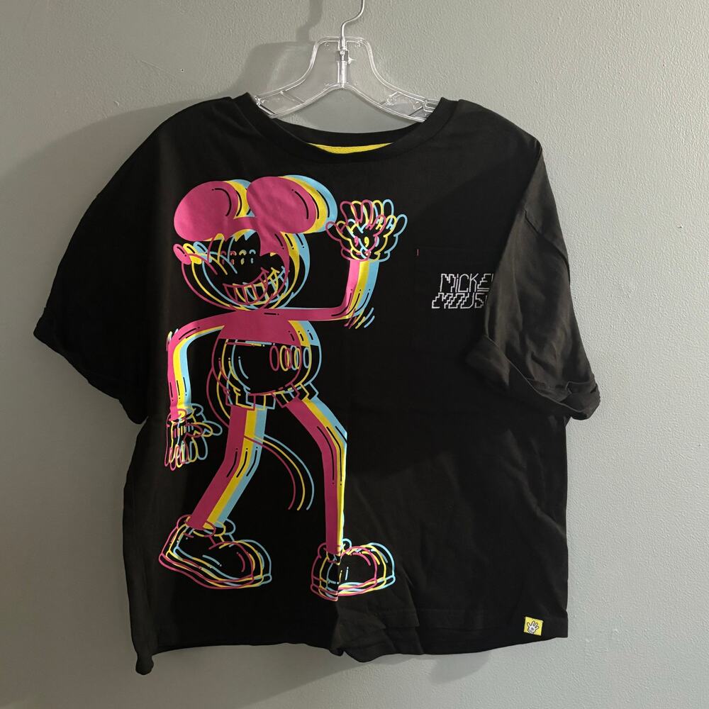 Disney Artist Series Psychedelic Mickey Mouse Crop t-shirt